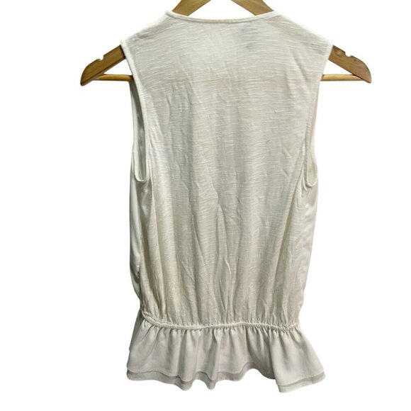 Juicy Couture Blouse White Embroidered Flowy Peplum Ruffle Tunic Sz XS - Picture 3 of 4